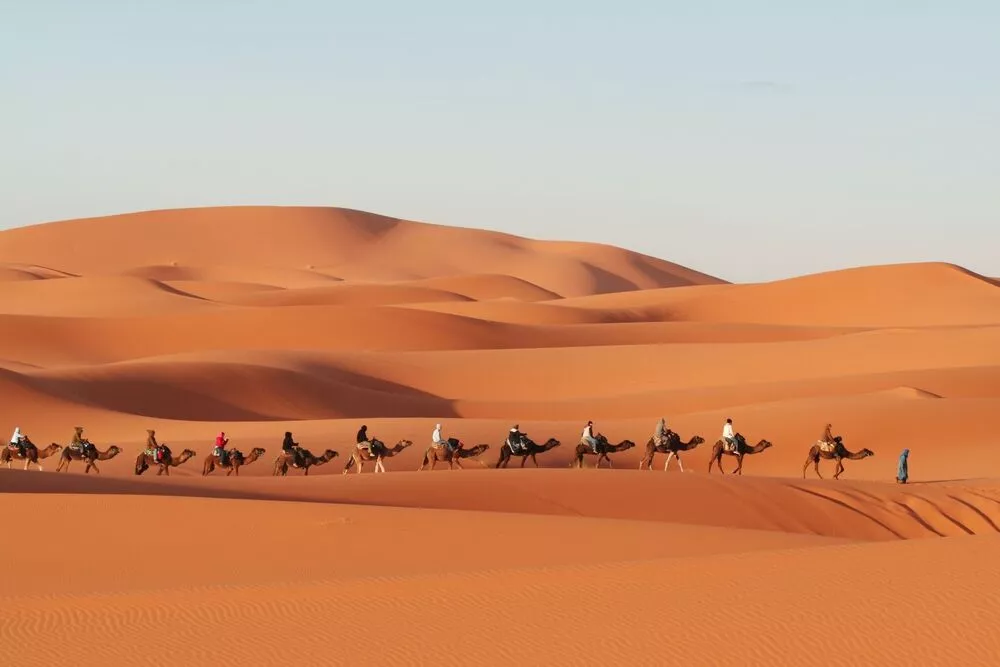 Erg Chebbi Dünen in der Sahara bei Merzouga